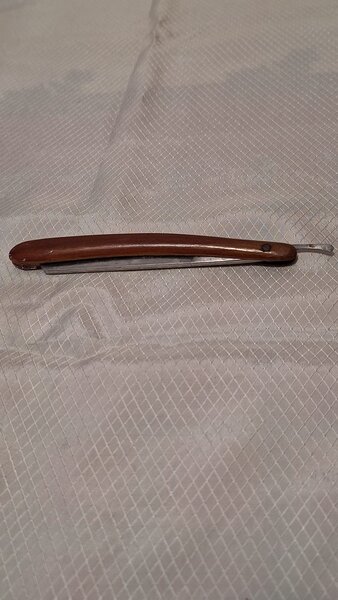 Brici vechi de vanzare